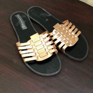 STEVEN by Steve Madden rose gold metallic slides
